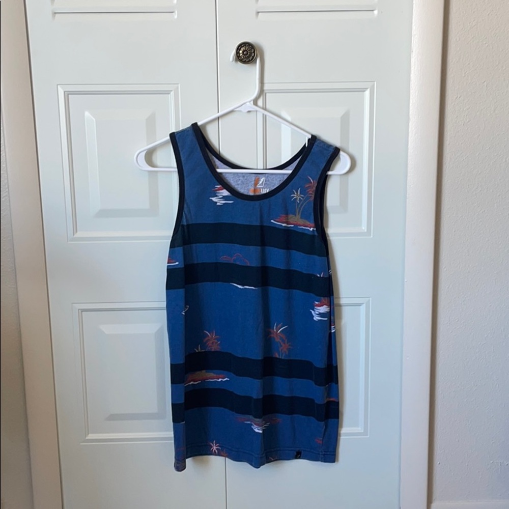 Bro tank